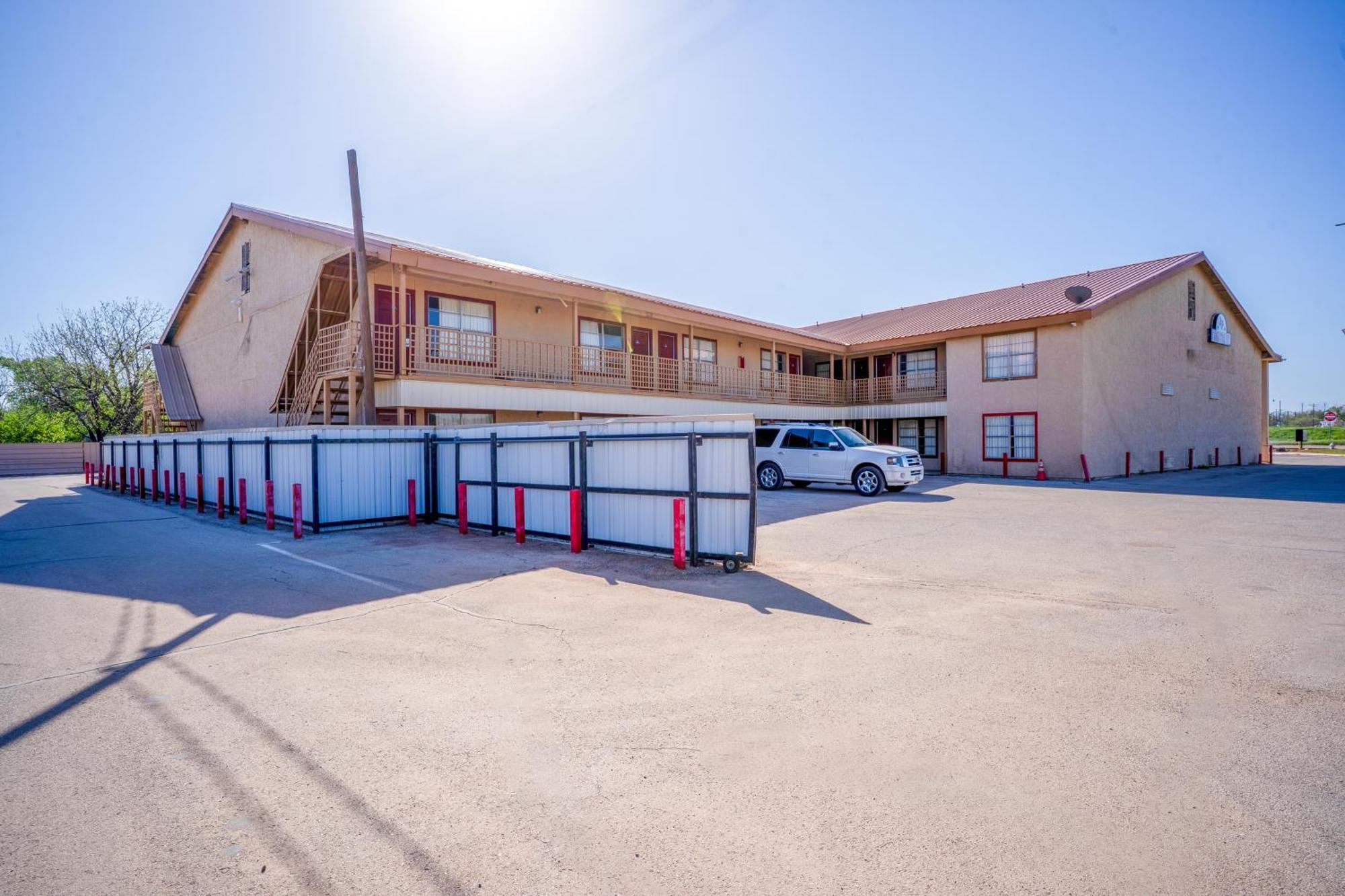 Lone Star Inn By Oyo Vernon Texas Hwy 287 ภายนอก รูปภาพ
